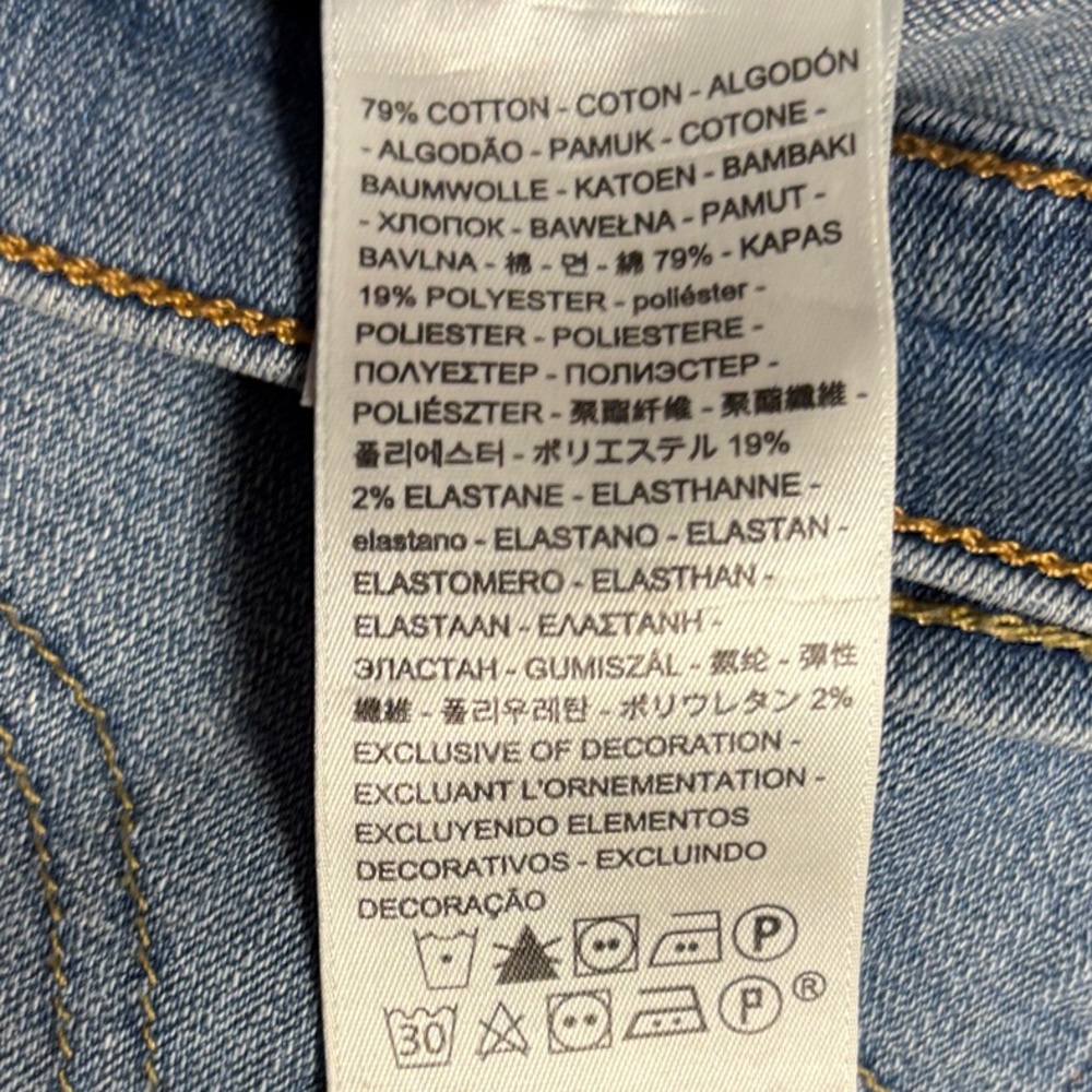 Y2K Levi's Classic Boot Cut Jeans with Embroidery - Picture 15 of 15